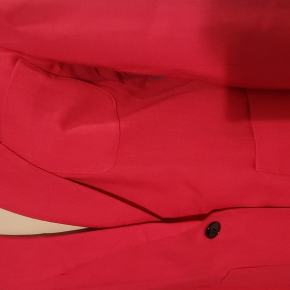 Russ Red blazer - Picture 2 of 7